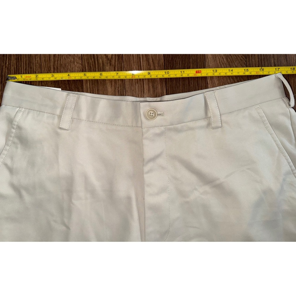 IZOD Golf Shorts Flat Front Casual Chino Khaki Beige Women's Size 34 - Picture 6 of 7